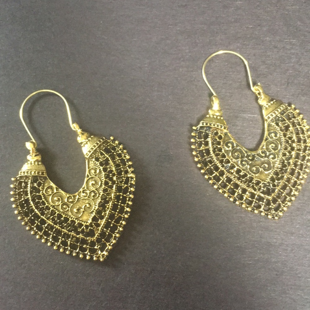 ❤️gorgeous gold vintage boho mandala drop earring - Picture 7 of 8